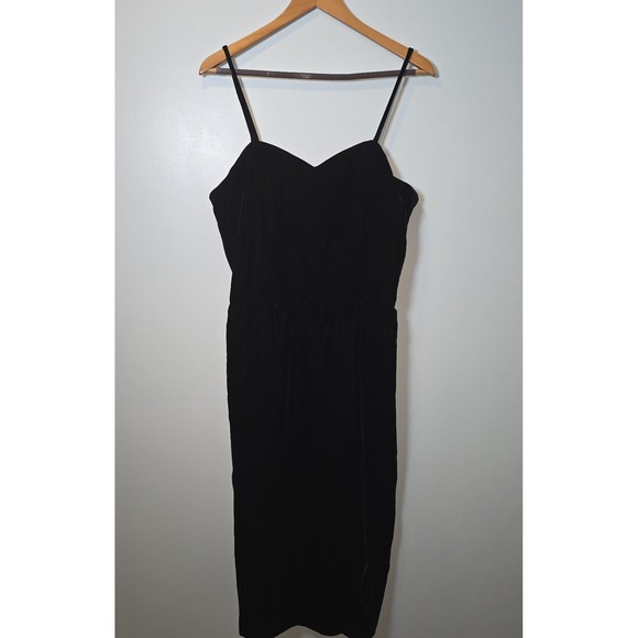 Patra Dresses & Skirts - Patra‎ Vintage 80s Black Velvet Spaghetti Strap Dress Size 11/12